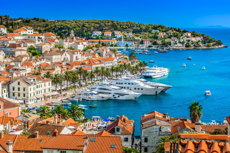 7 Days Croatia Yacht Charter Itinerary: Trogir-Hvar-Korcula-Lastovo-Vis-Maslinica-Solta-Trogir